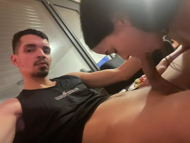 She loves mu cock 🤩