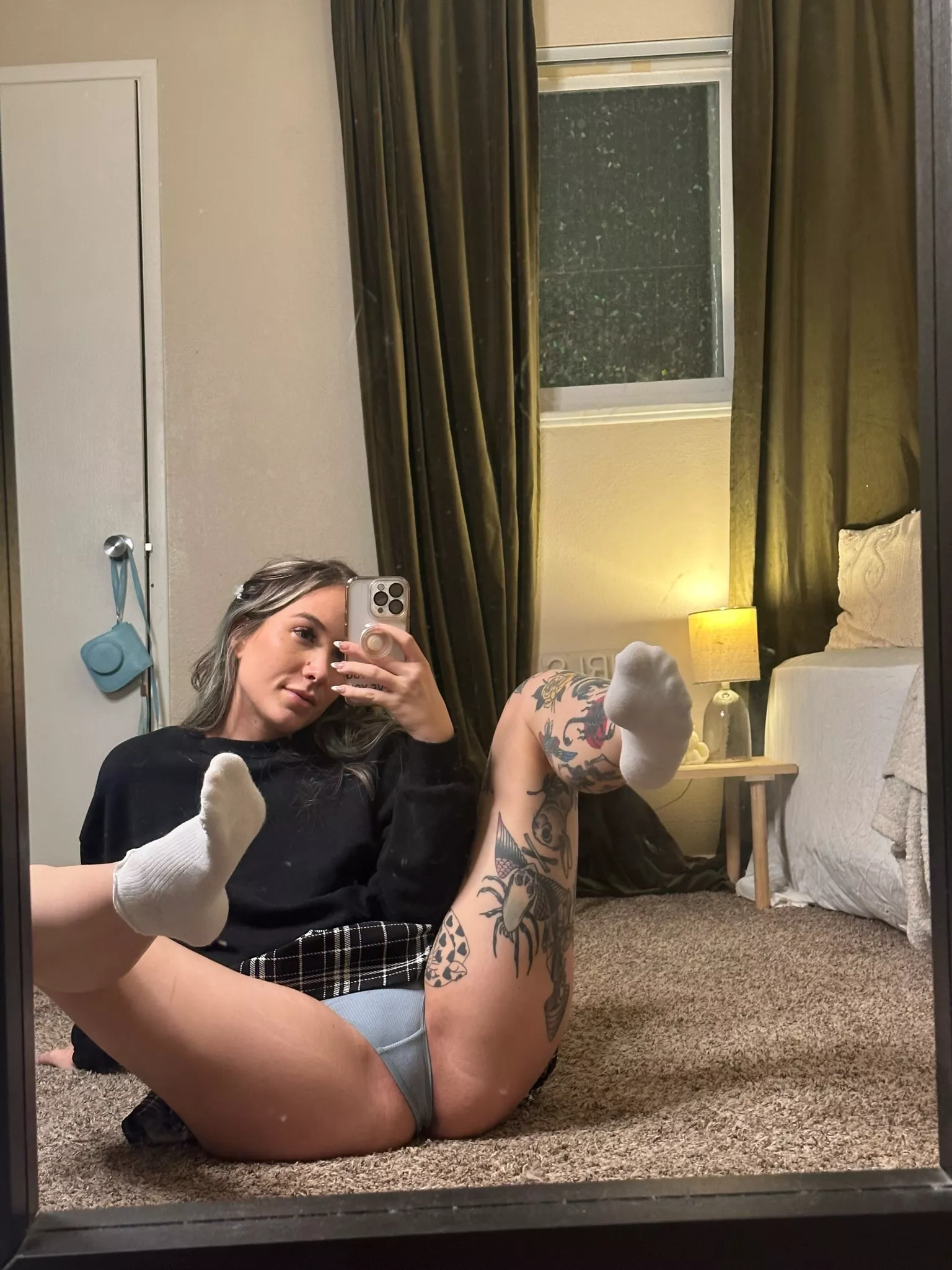 wanna see me pull them to the side, oc