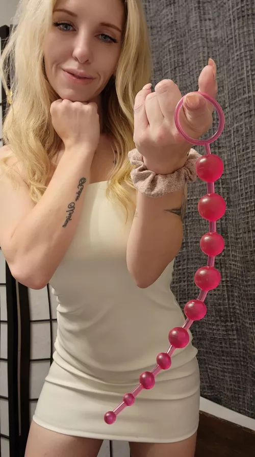 You are mine to use all night long my worthless slave 🙌 👿