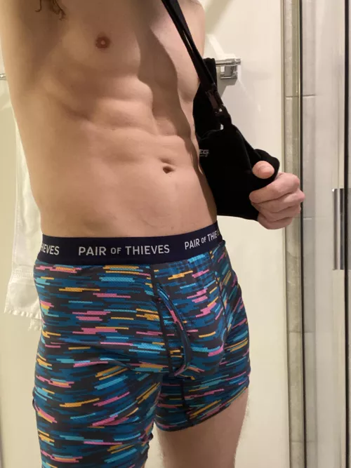 (40) Always here looking for your attention, but could you add some sympathy too?! 😉