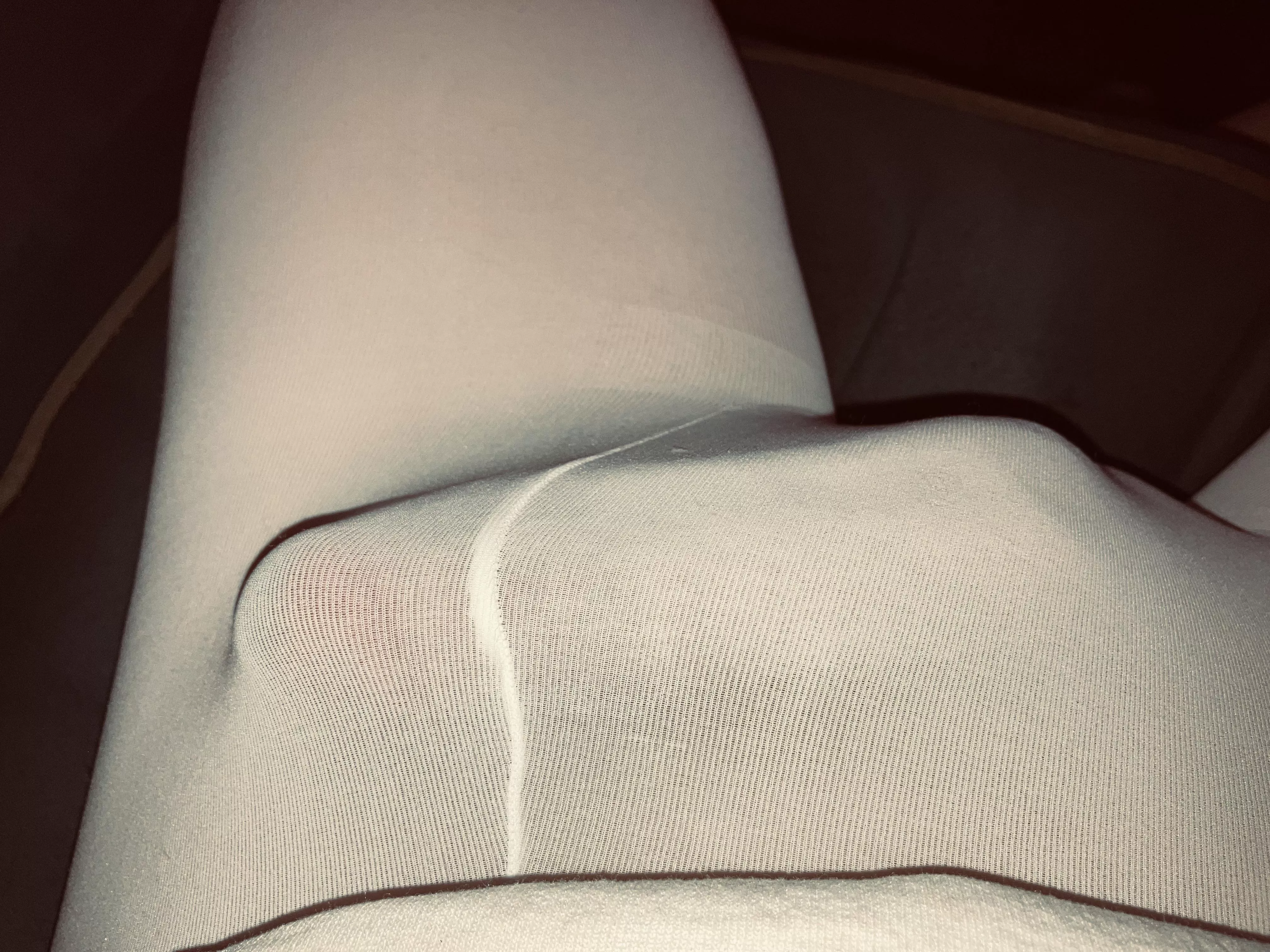 45 USA. Seeking chat friends into guys in tights and leggings