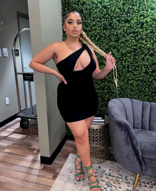 all it took was a few years of sissy porn. now im constantly on all 4s waiting to be bred 💦💋