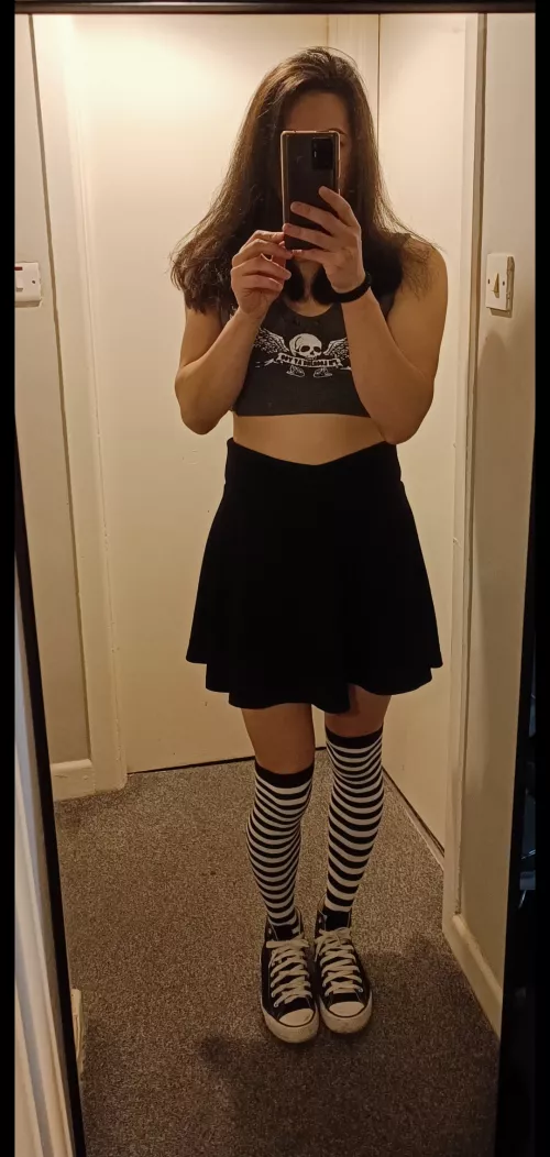 Any straight guy curious in having his first time with a femboy?