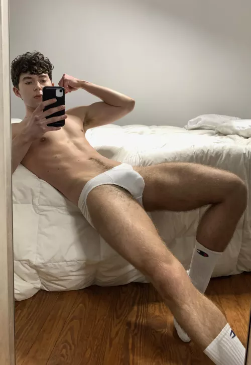 Come shove ur face into my bulge