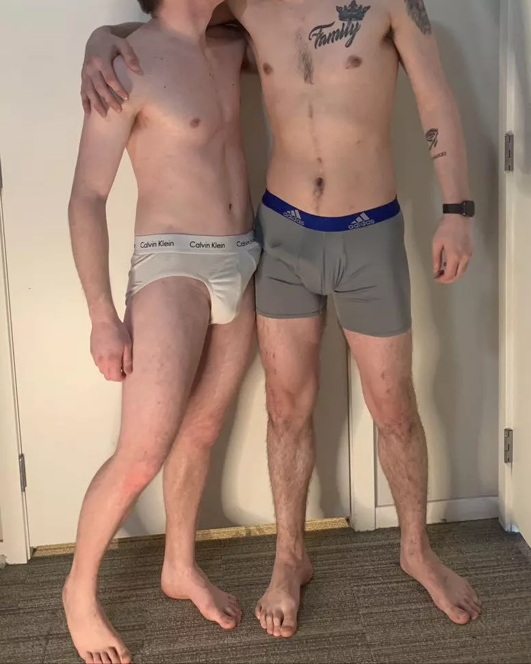 Cum watch two twinks bang it out