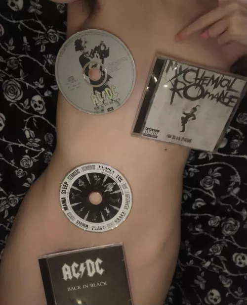 Cute boi just showing off his music <3