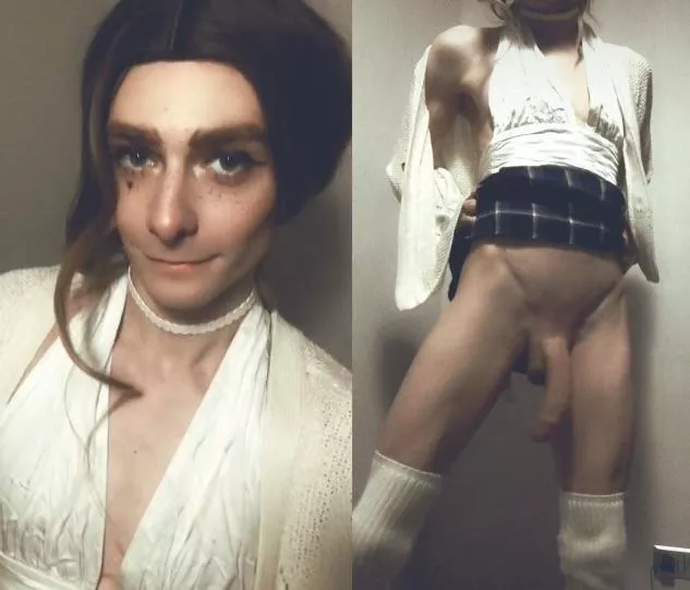 Do you want to watch how this cute tiny girl having fun with a cock? 🥵🍆