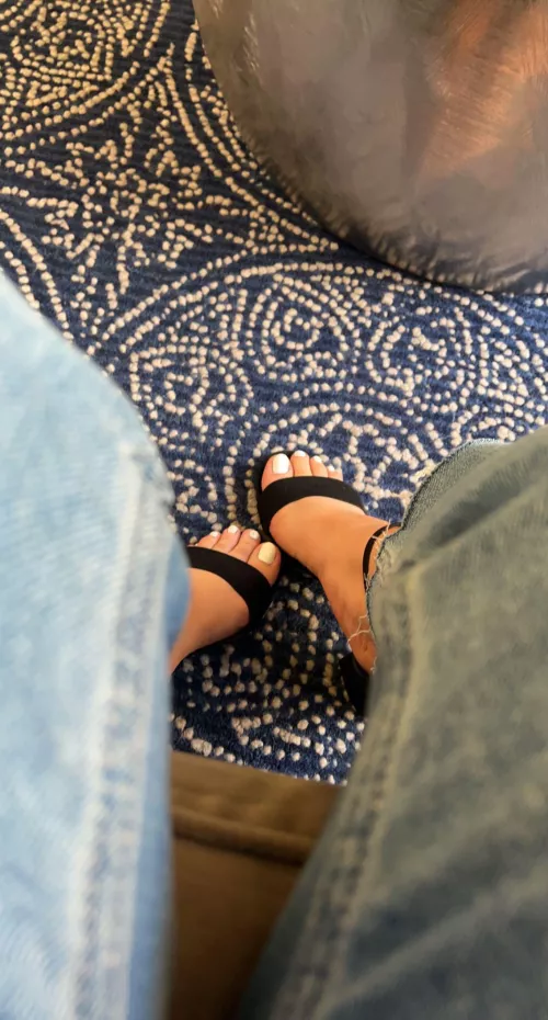 Everytime I wore these heels for a interview I got it :) I wonder why 🤔