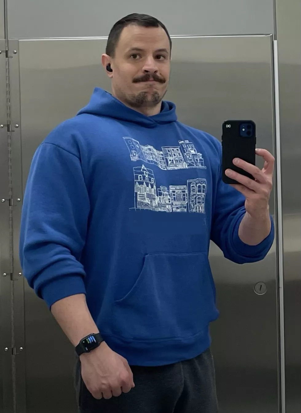 Feeling big and sturdy this morning!