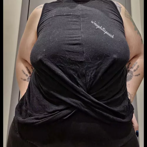 Forgot my bra when I packed my bag this morning for after the gym. Think anyone will notice?