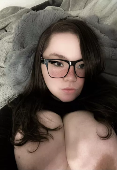 Give me music suggestions for my road trip today 💙