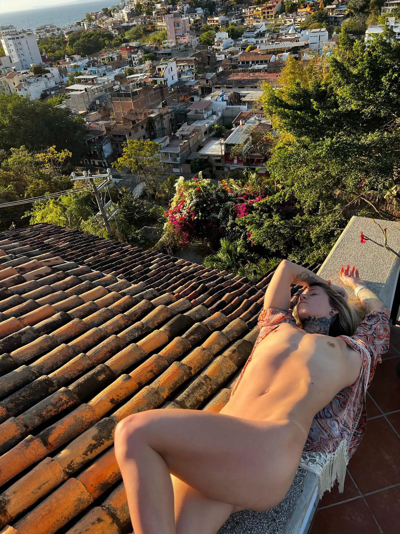 Giving the neighbours a free show at sunset yesterday 🫠🫣