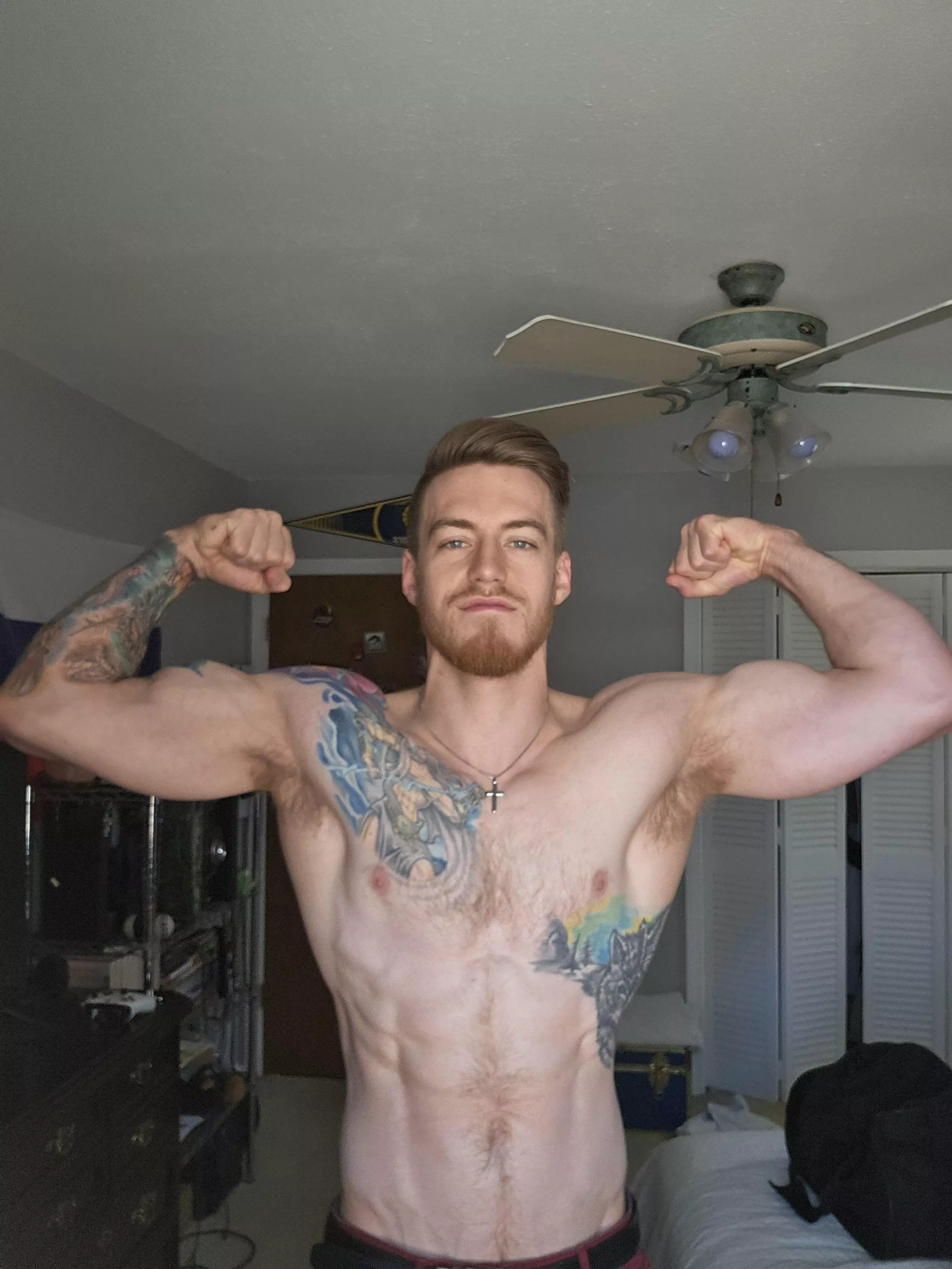 Goon over me subs and betas. You know you want to 😼