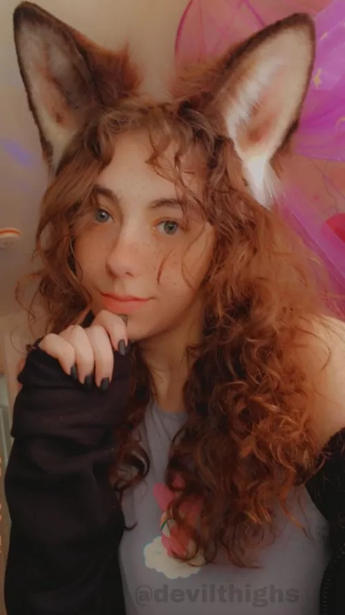 happy Sunday from this pup :)