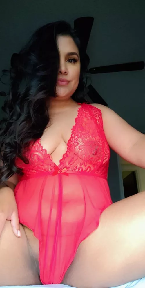 Help me take this off and turn me on 💋