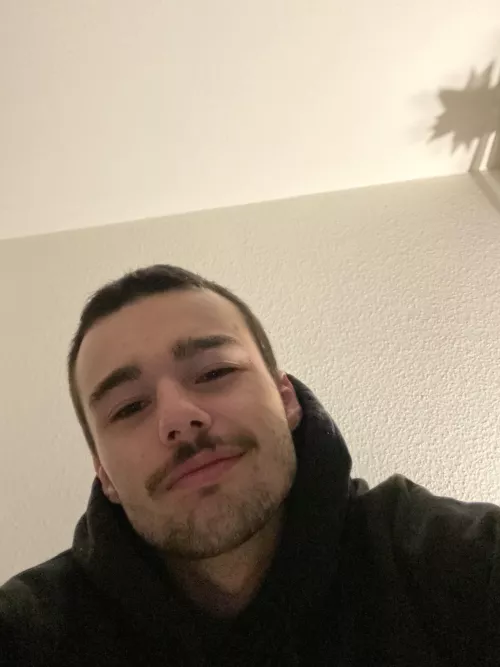 Hope everyone’s having a great Sunday.