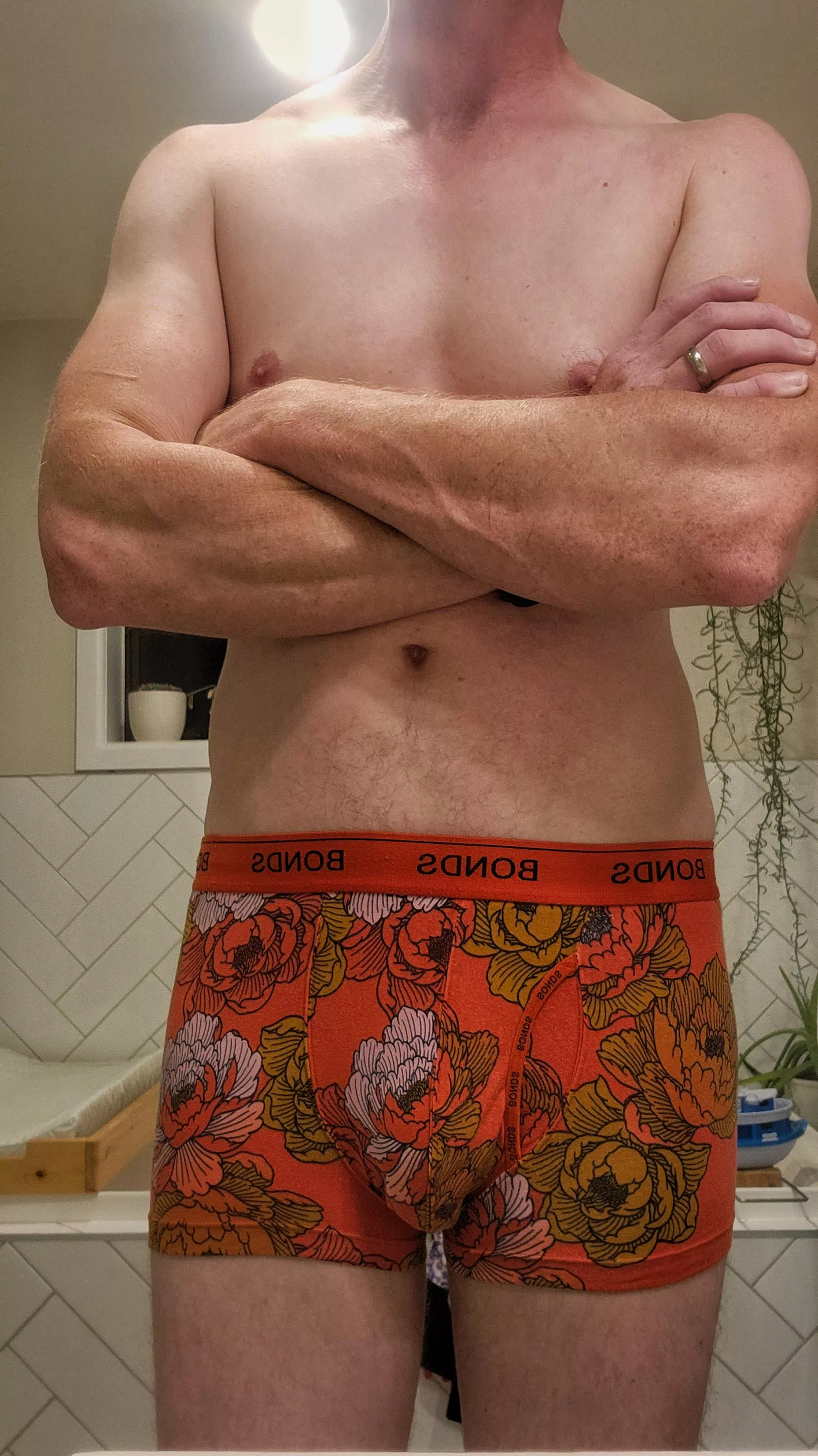 I bought you some flowers😘