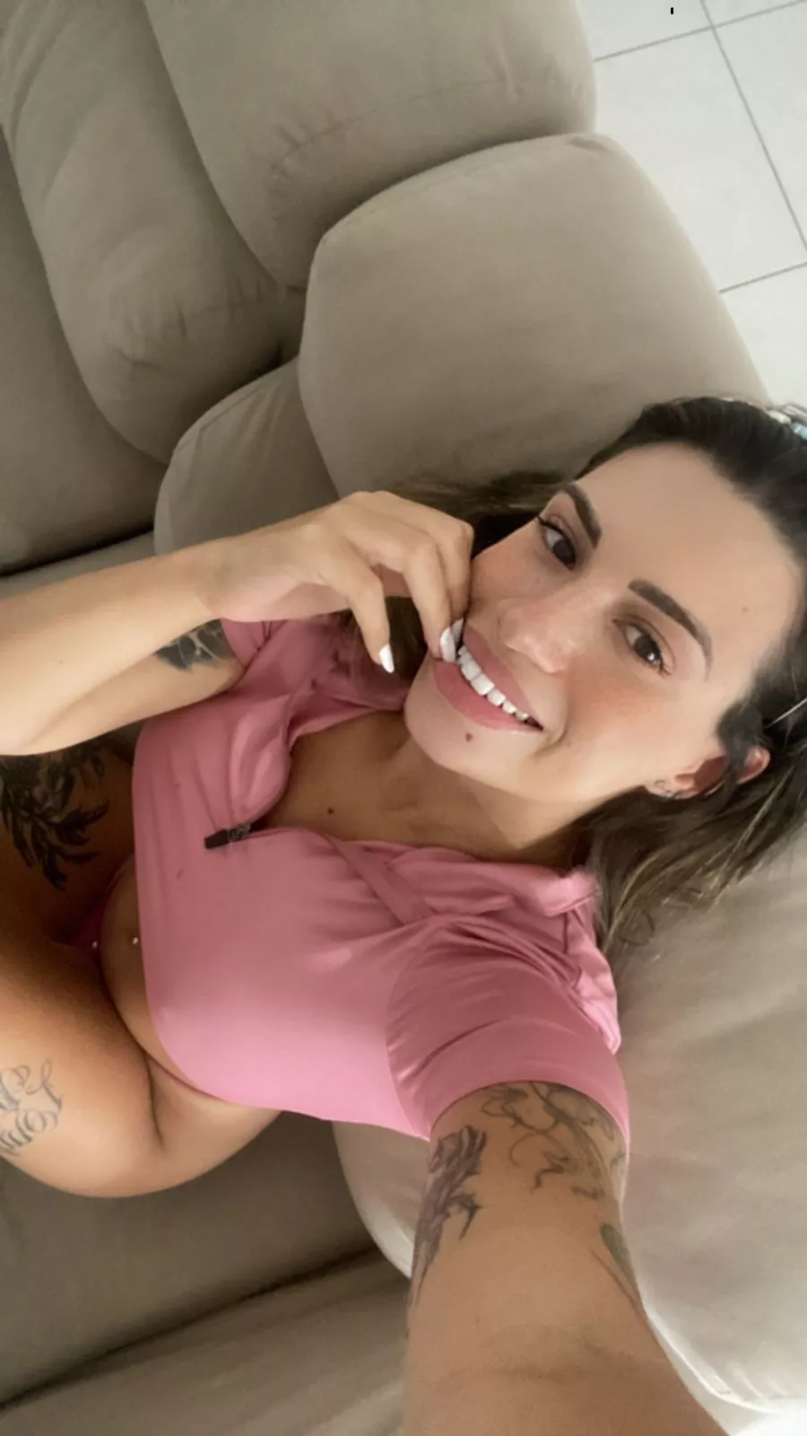 I miss texting with someone all night 🦋