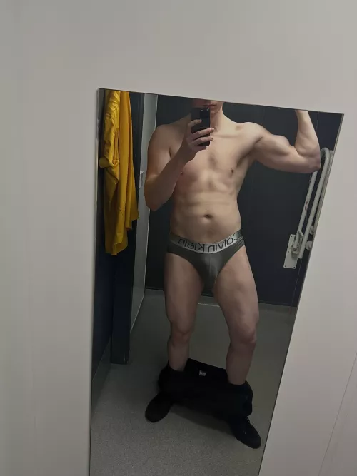 If it’s leg day for me I guess that means it’s throat day for you ;)