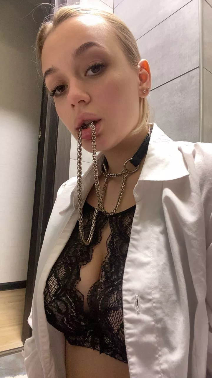 I'm ready to be an obedient girl