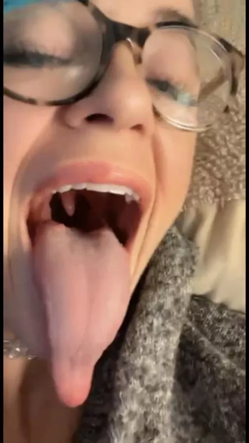 Imagine this milf tongue on your cock