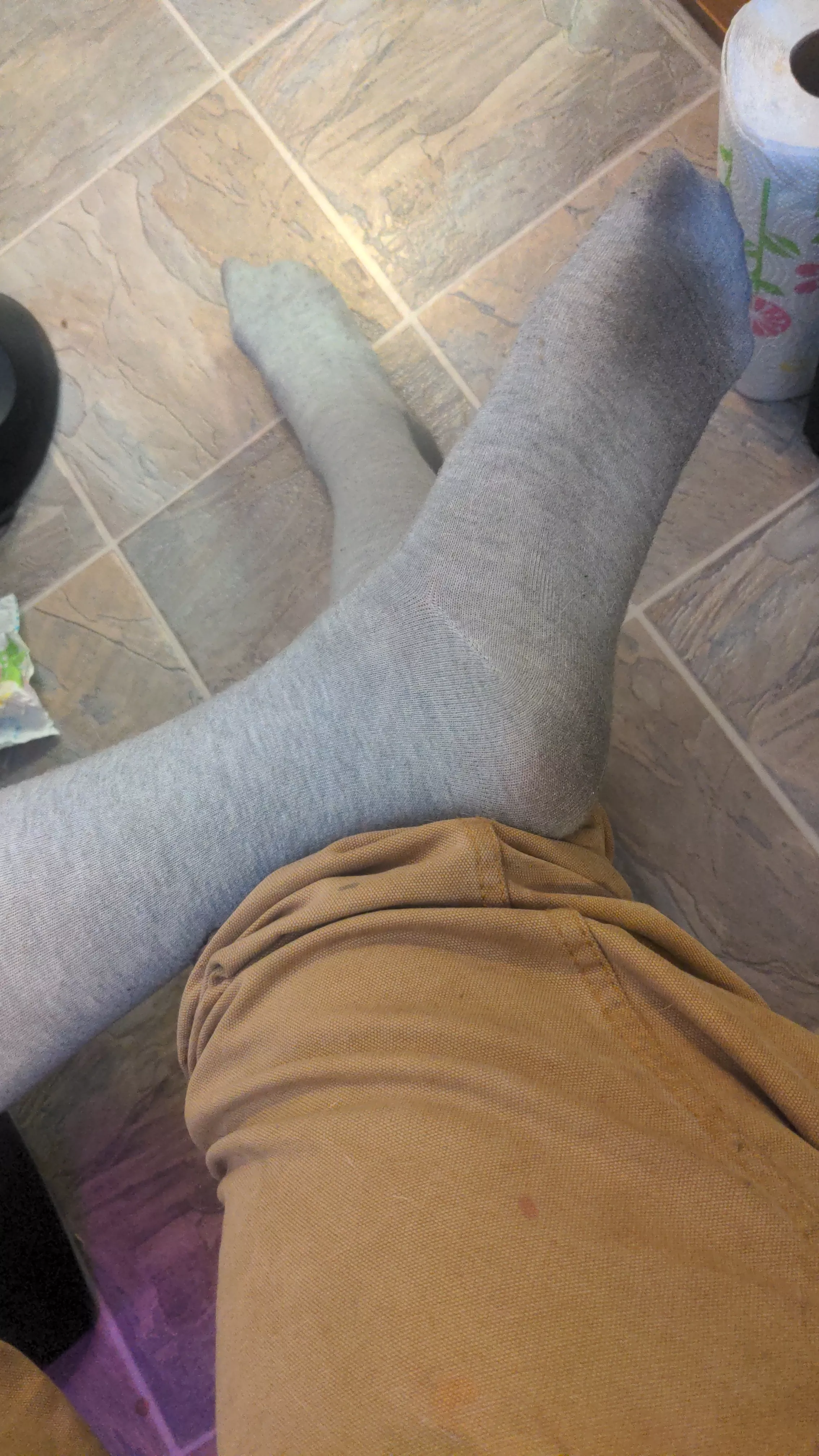 I've got the knee high gray socks on again