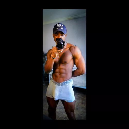 Lend me a hand, will you?