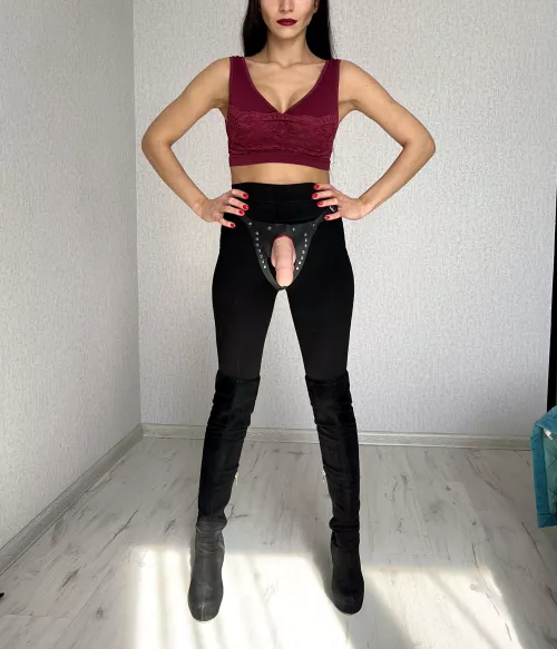 Let Mommy get the strap on out and fuck ur sissy ass while I make fun of ur small cock