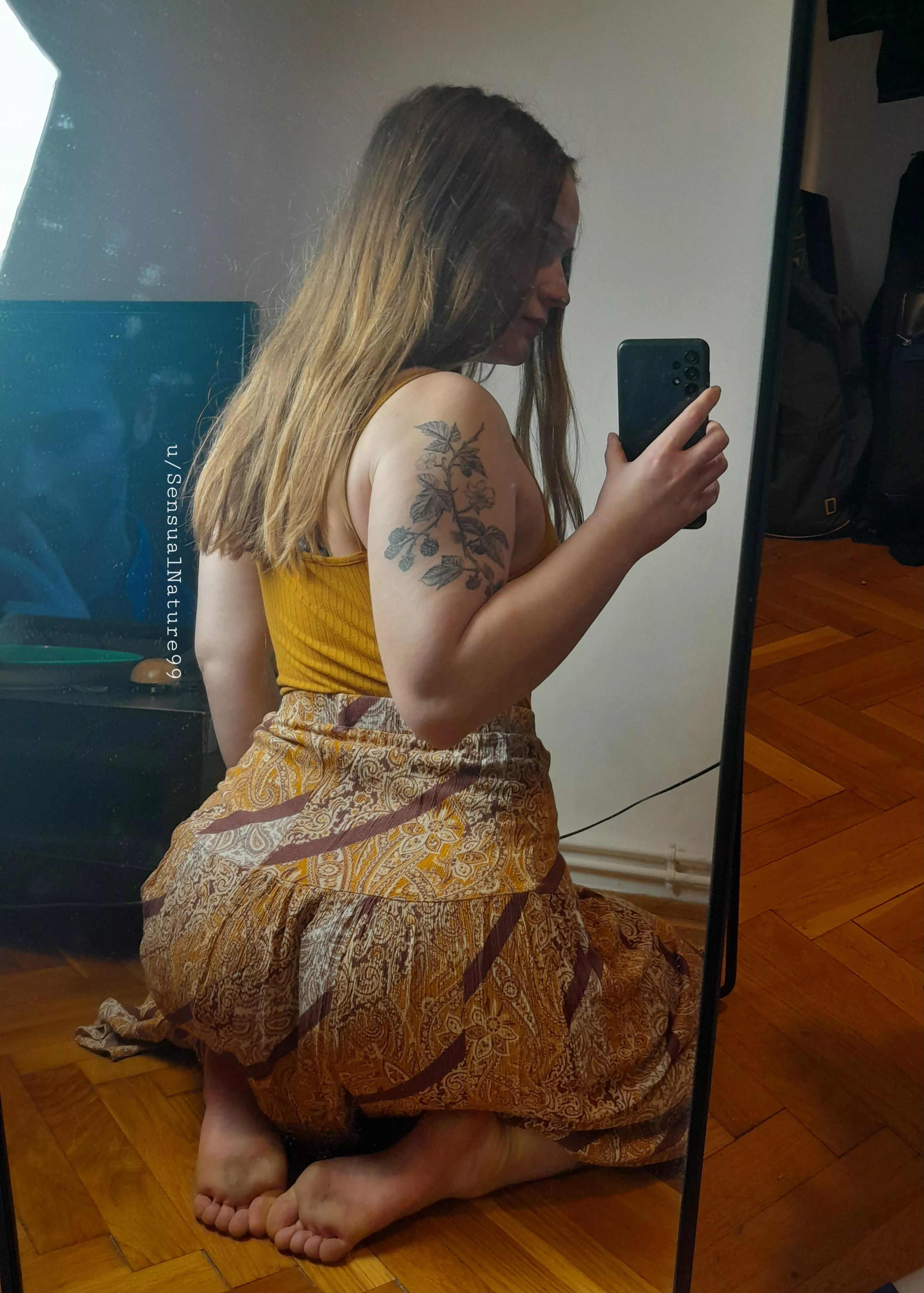 Lift up my skirt so we can play