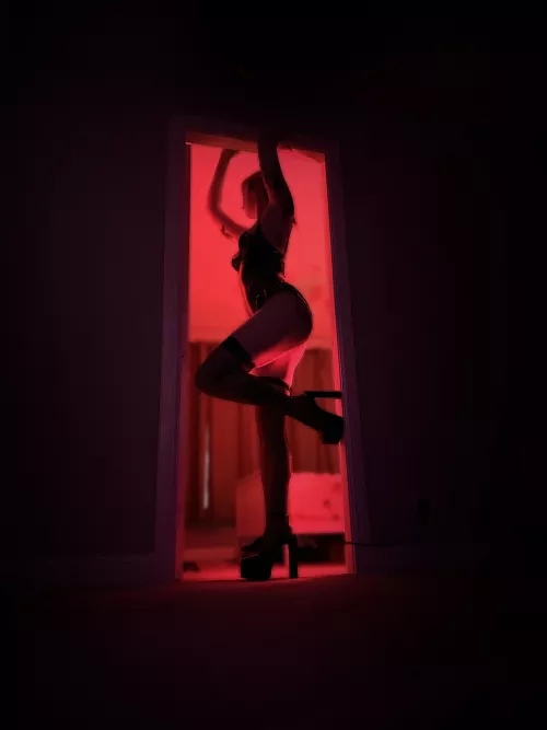 Once I lure you into my room “no” is not an option