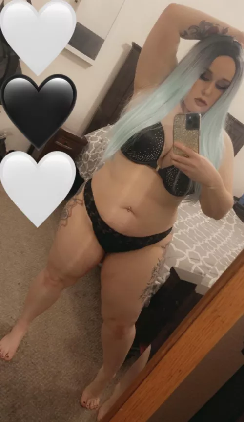 Rockin the Mombod ?🤙🏼😘