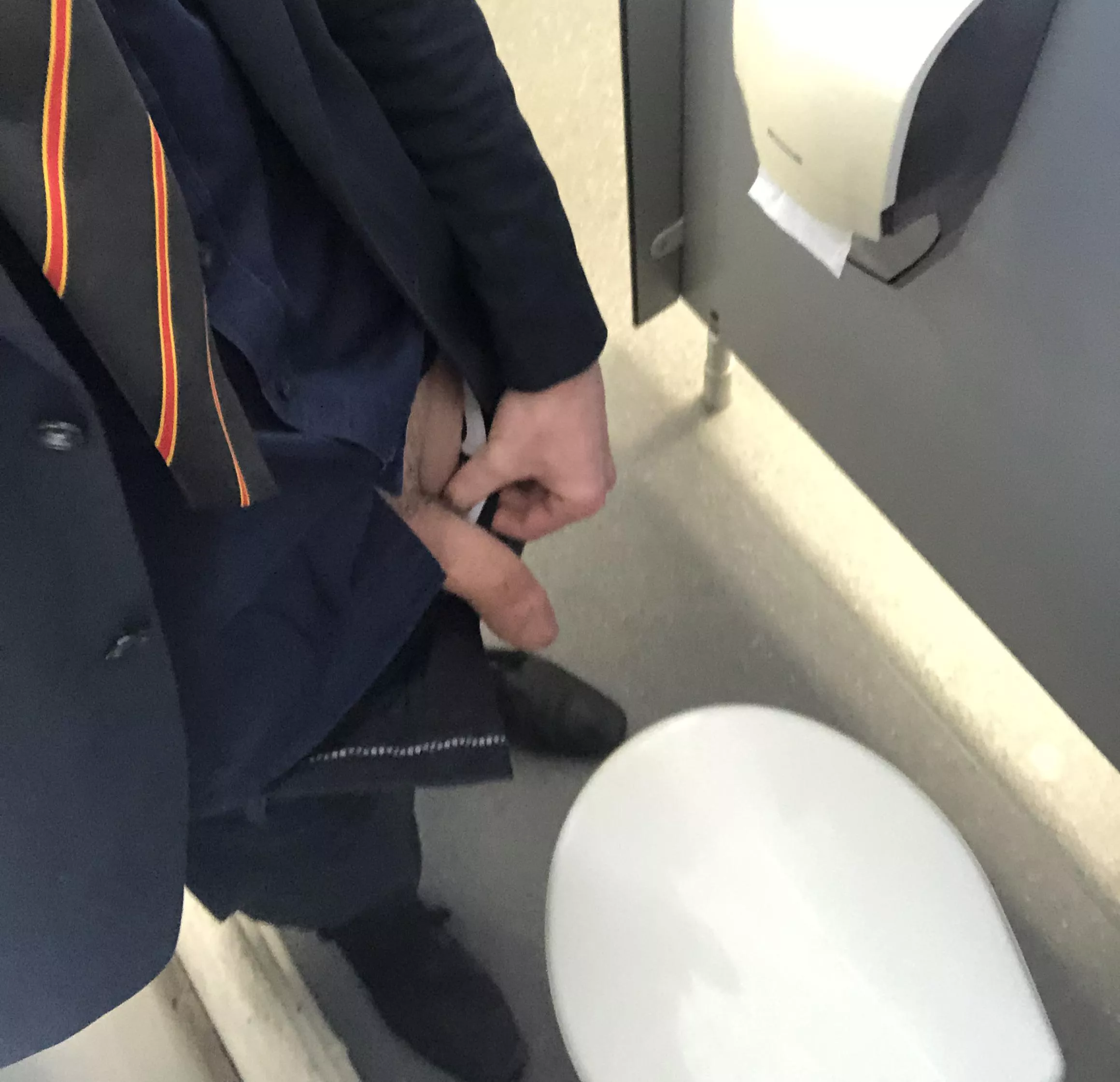 School bathrooms with the door open turns me on ;)