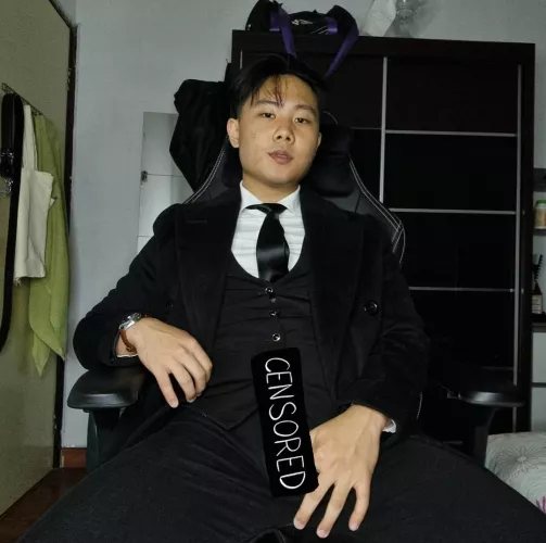 So how would you rate my mafia boss outfit? 😏