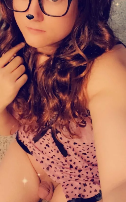 Sunday night online begging for cock in my holes 🥺🤤🥵🧎🏻‍♀️