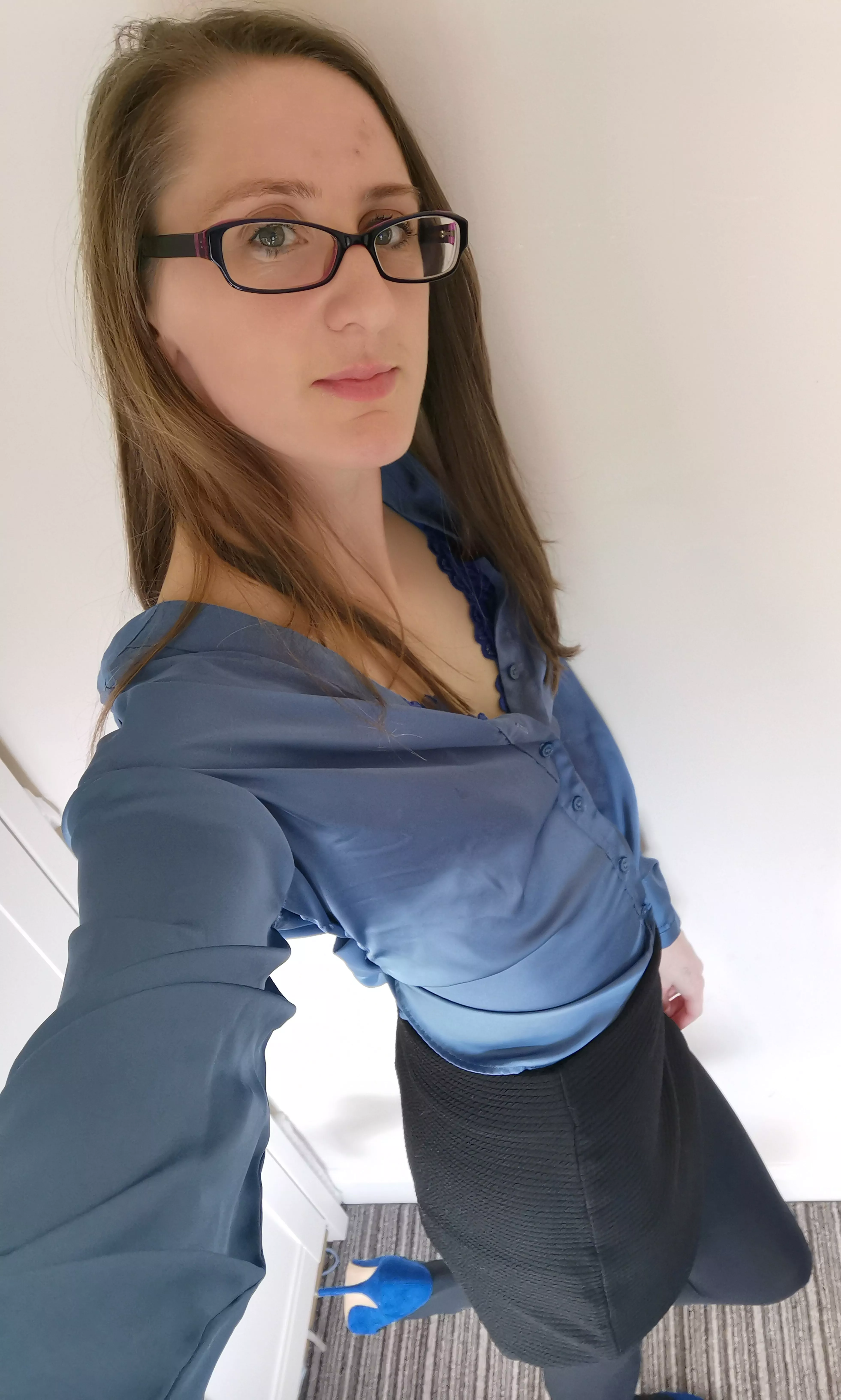 Trying to [f]ind a smart outfit for the office!