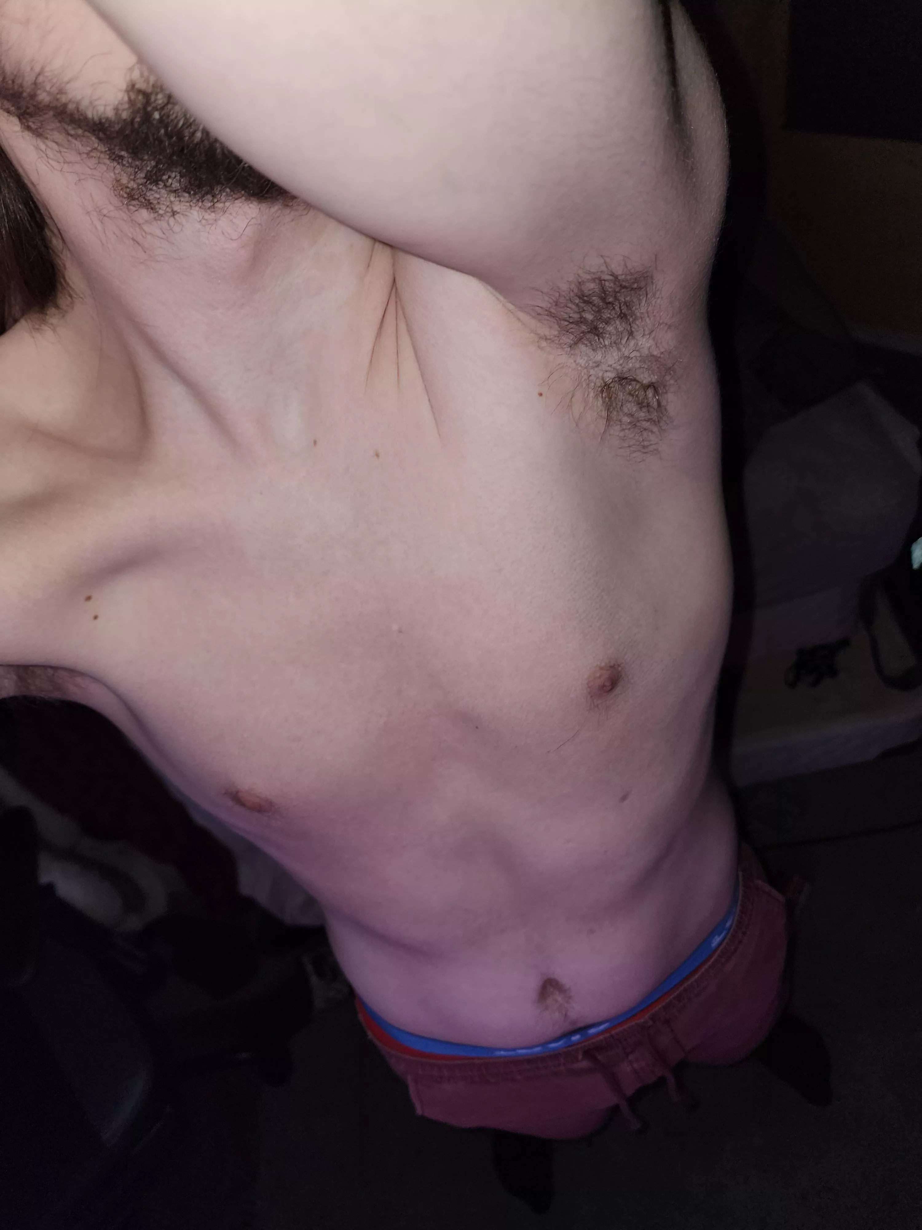 19yrs old, I smell so good