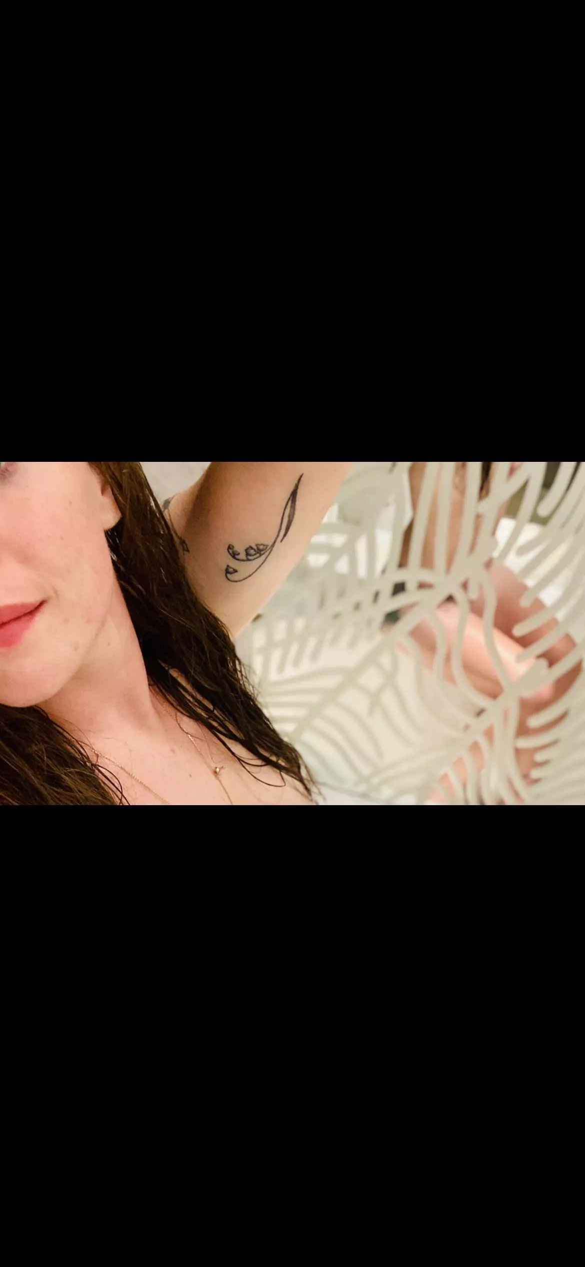 Bath time teaser 😘😈