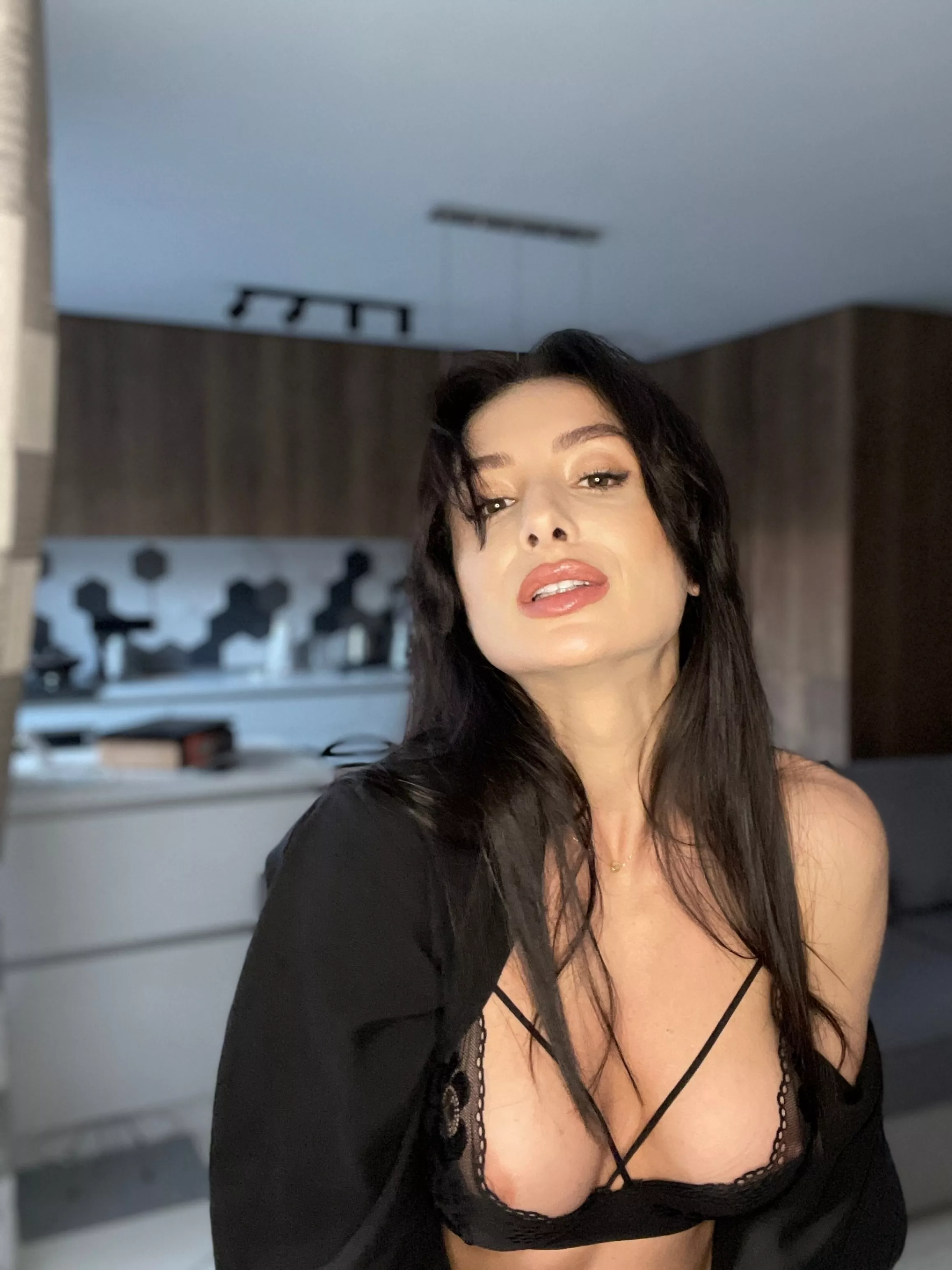 [Domme] Hit an arrow for an instant humiliation task.