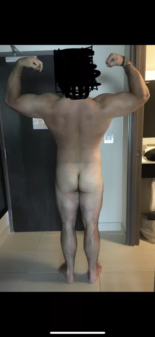 How’s my ass look? [OC]