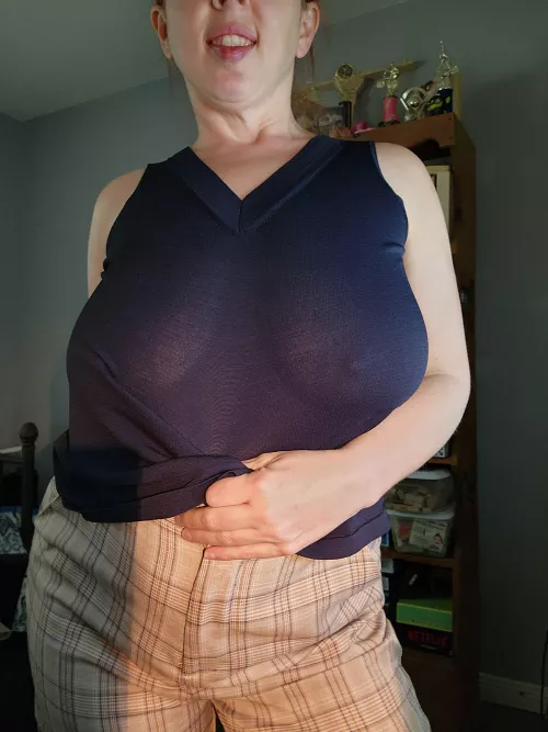 I got a cute new outfit ... I love thrifting