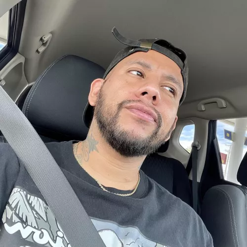 I just wanna be home playing apex 😭