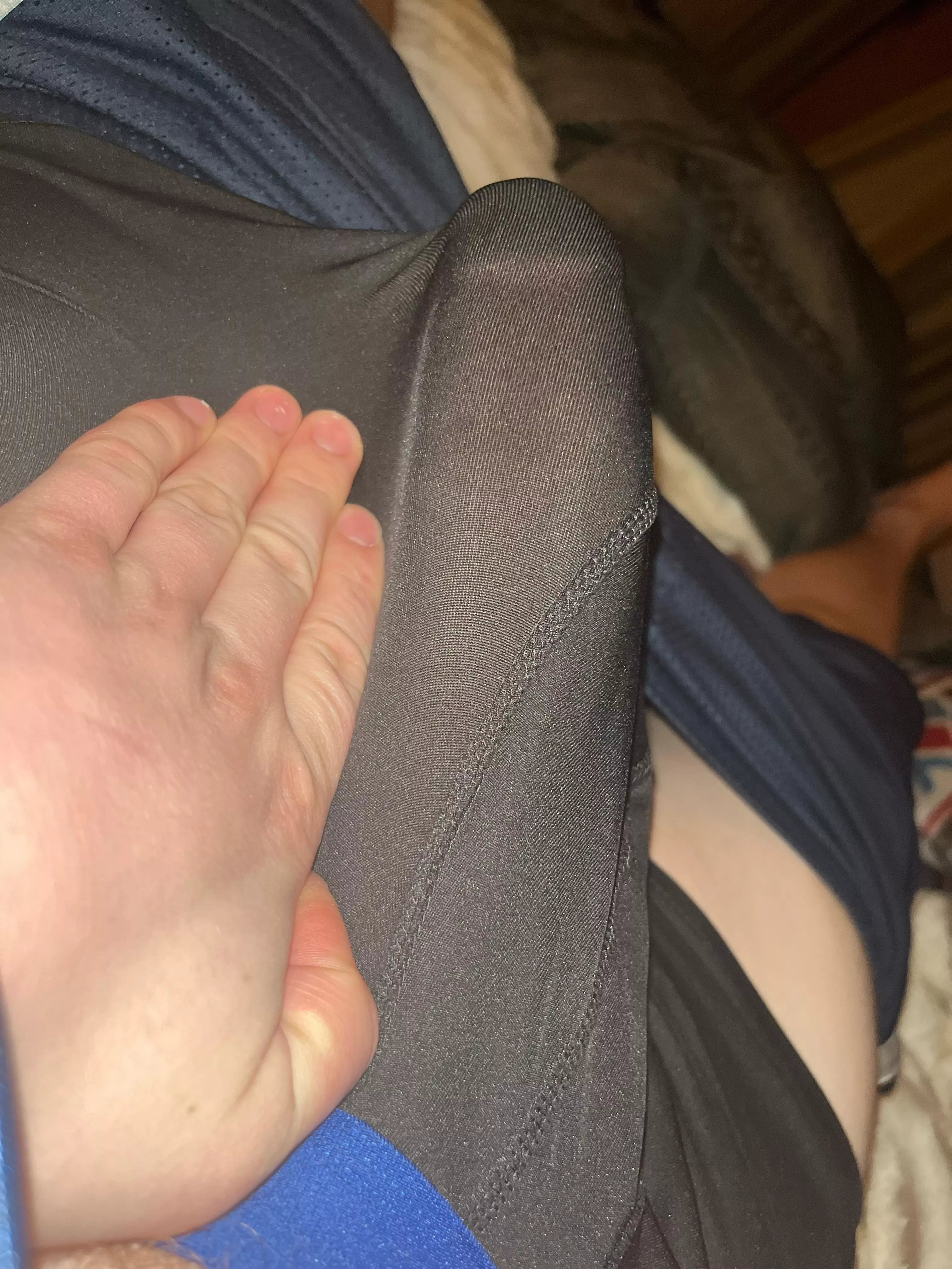 I need to talk with people, hmu