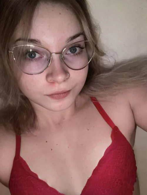 Look how cute I am :)