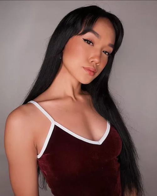 PM for kink convo’s of her