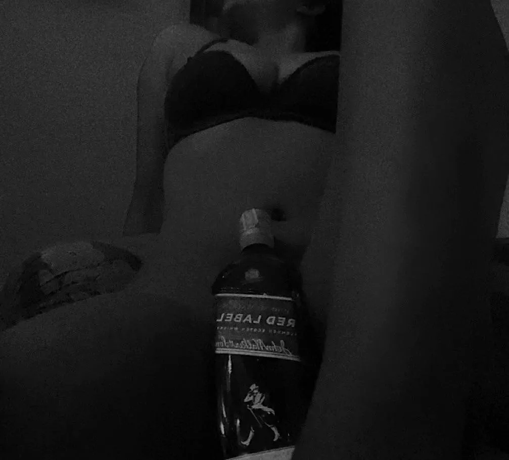 Quench your thirst but choose wisely (f)