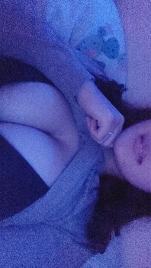 rate my boobs <3