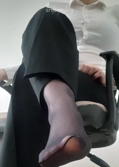 Where can I apply to be your secretary?