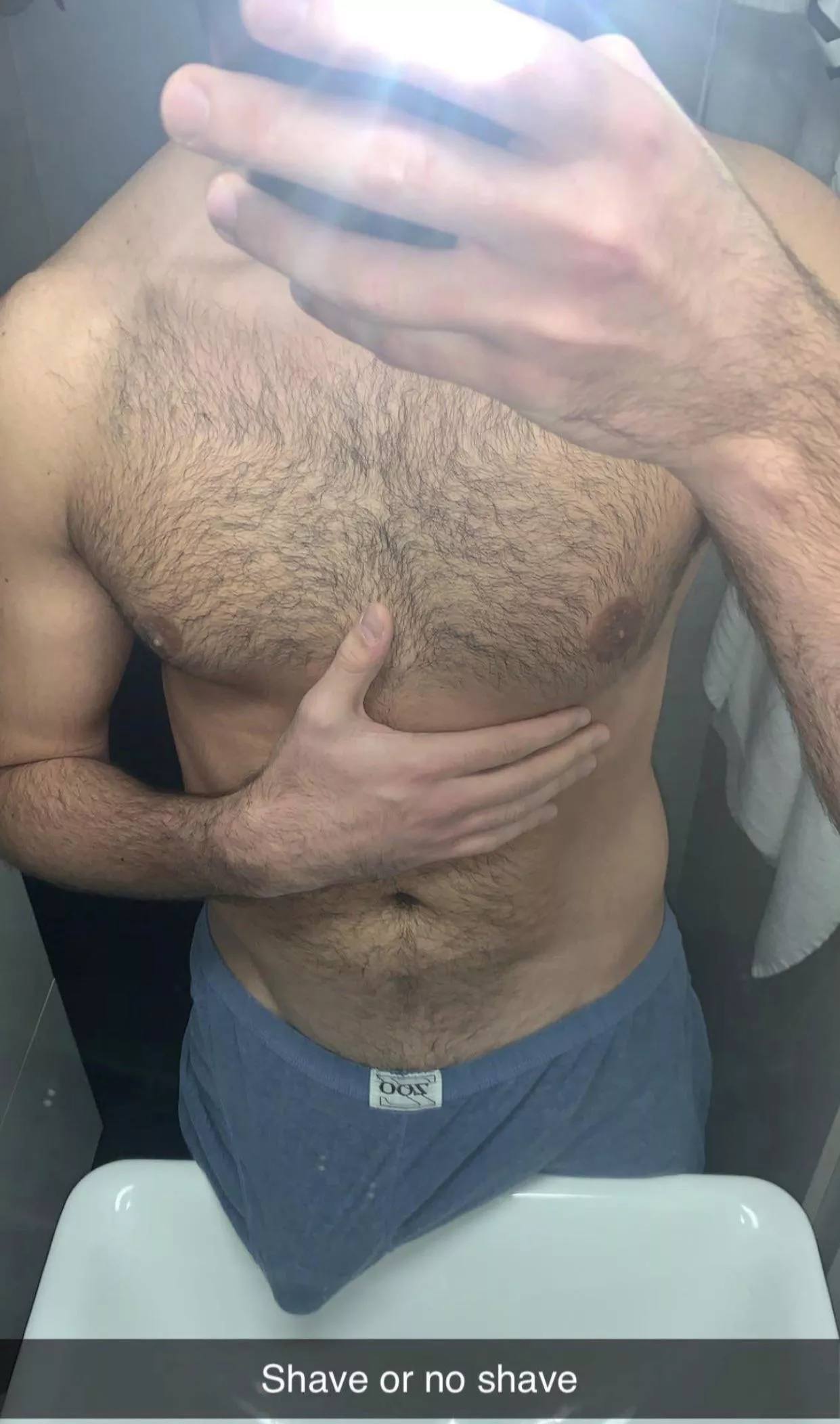 32 fit hung dom top Daddy looking for a nice slim bottom boy to live chat with on snap ;) please send pic and asl first! 18+ Sc Tyler_d921