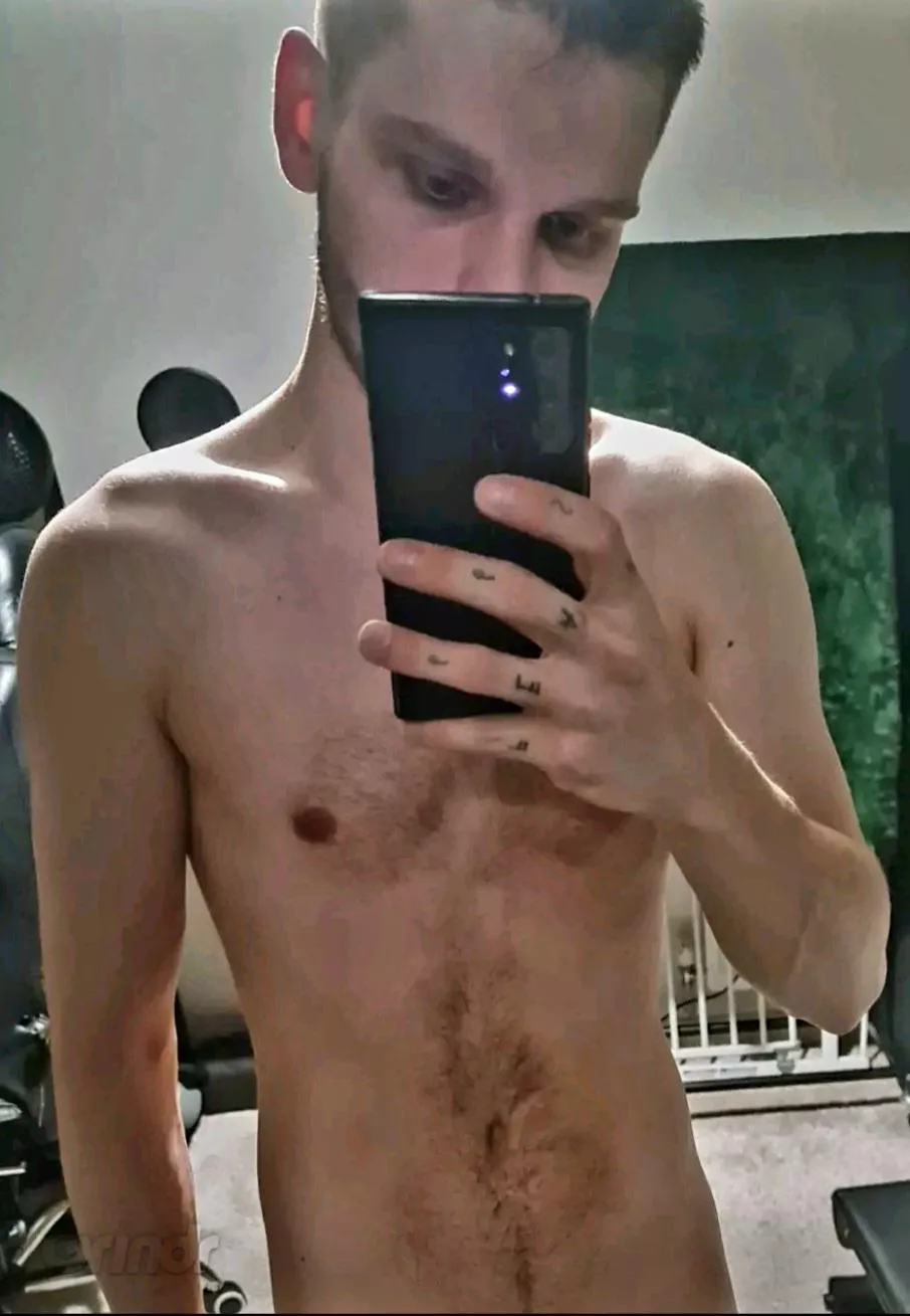 32, UK, twinks HMU