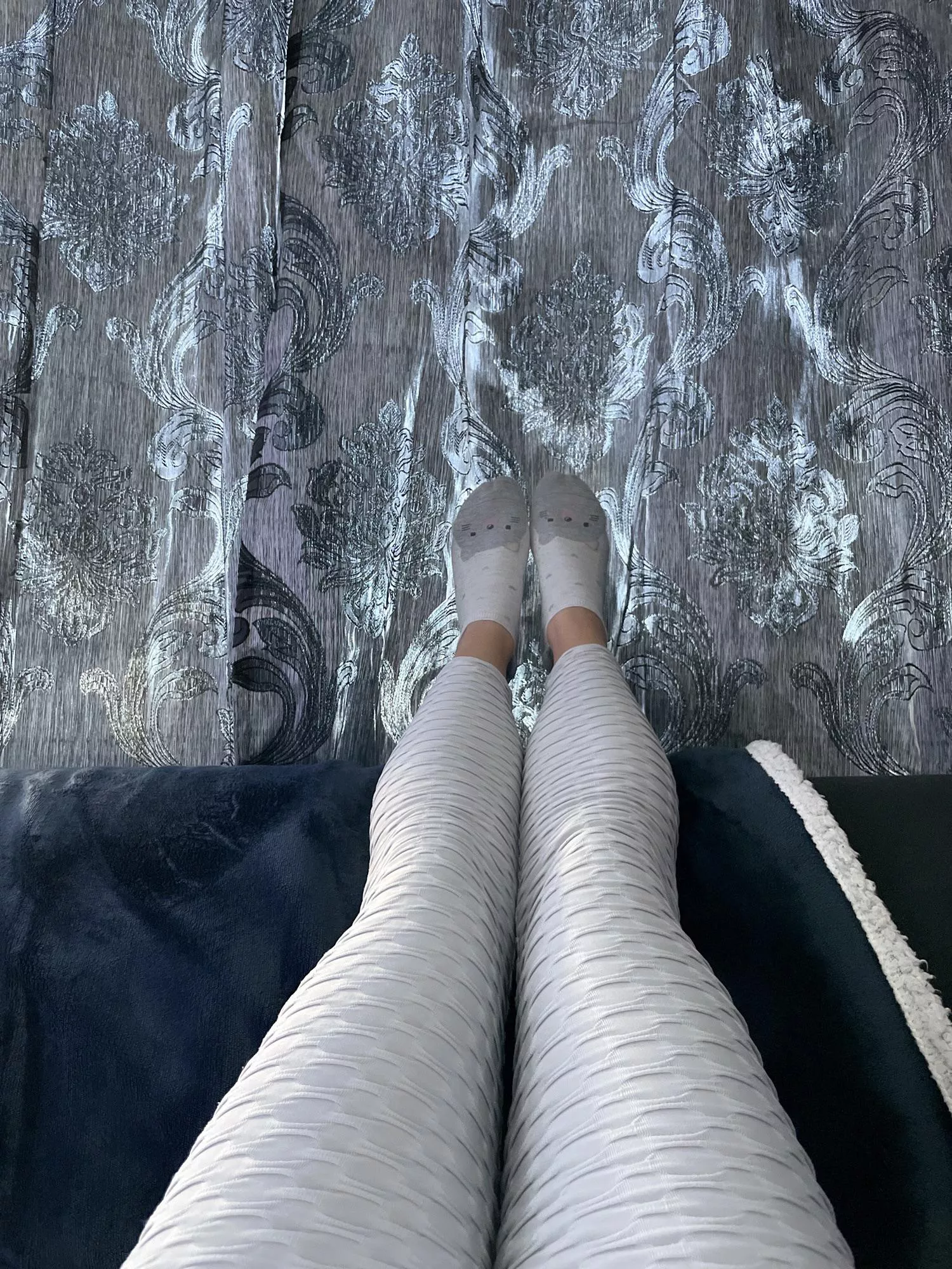 Come over here & give them a sniff